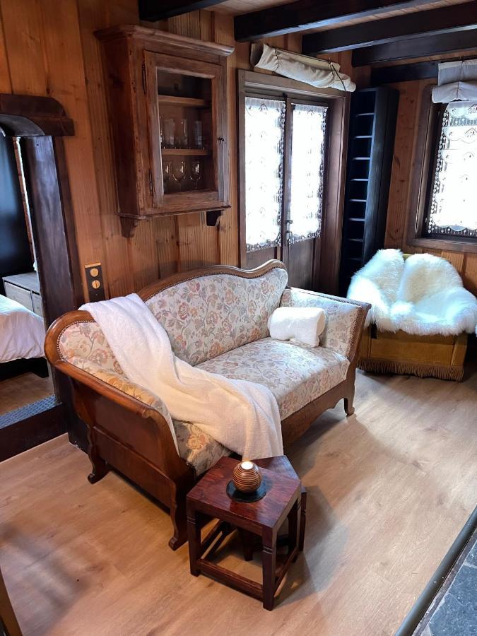Entire Cozy Chalet In St-Cergue - 30 Min From Geneva Saint-Cergue Buitenkant foto